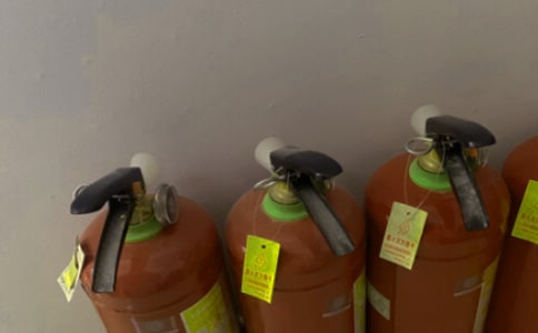 �����ʹ���ݾ���ӿ��Y(ji��)