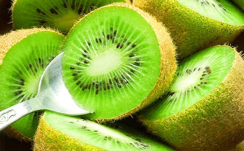 藍(lán)莓奇異果奶昔怎么做