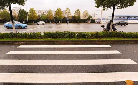 �Ԅ�(d��ng)�����c�Ԅ�(d��ng)���е��ǲٿv���D(zhu��n)���o(h��)�z�(y��n)����̽ӑ