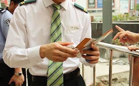 景區(qū)檢票員的年終總結(jié)