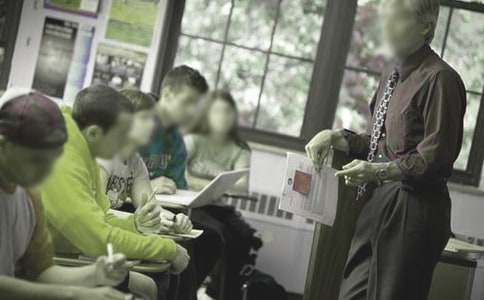 �̎���(g��)�����M(j��n)���E���ϣ����x20ƪ��