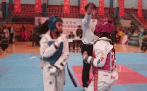 �ҵ�Ը���ǌW��ȭ������